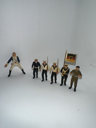 Militärfiguren aus masse - 6,